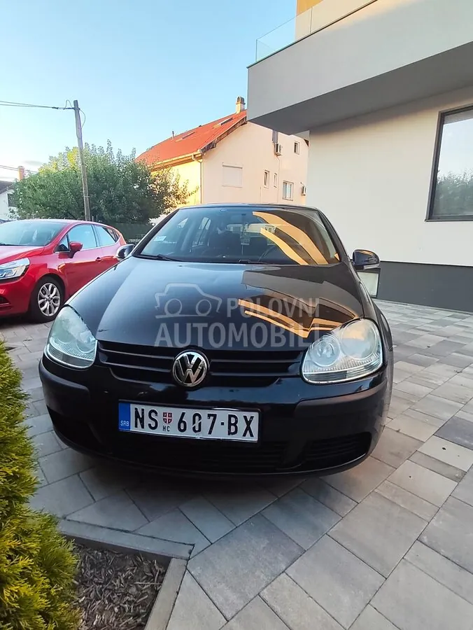 Volkswagen Golf 5 2006 photo 2