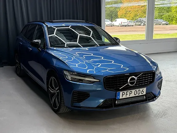 Volvo V60 2019 photo 2