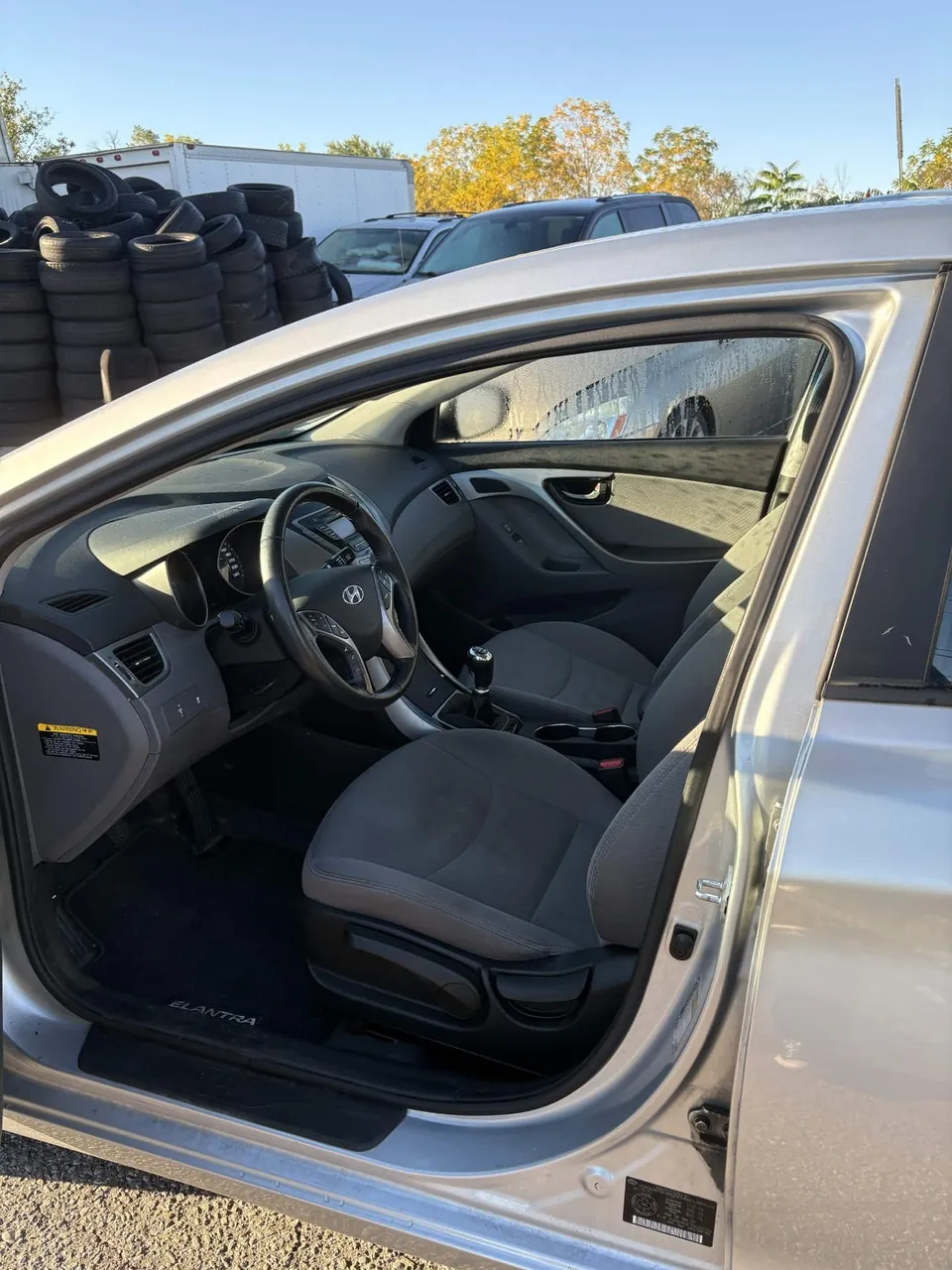 Hyundai Elantra 2013 photo 3