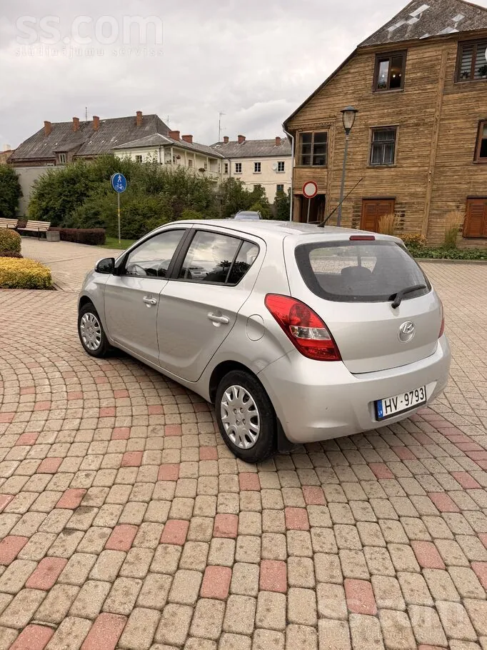 Hyundai I20 2012 photo 4