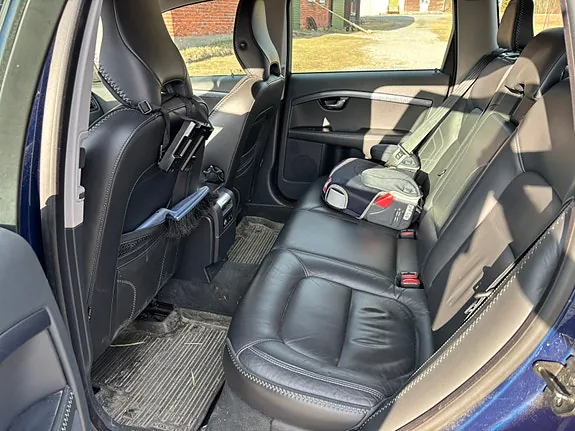 Volvo V70 2012 photo 5