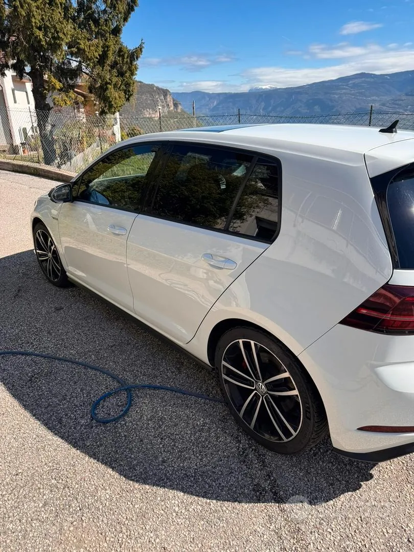 Volkswagen Golf 2020 photo 4