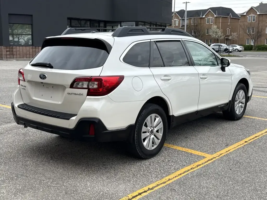 Subaru Outback 2018 photo 5