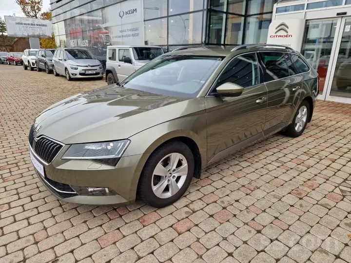 Skoda Superb