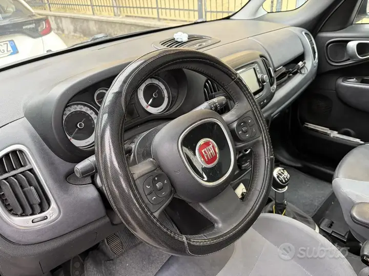 Fiat 500L 2014 photo 4