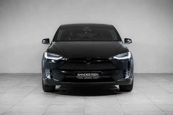 Tesla Model X 2020 photo 2
