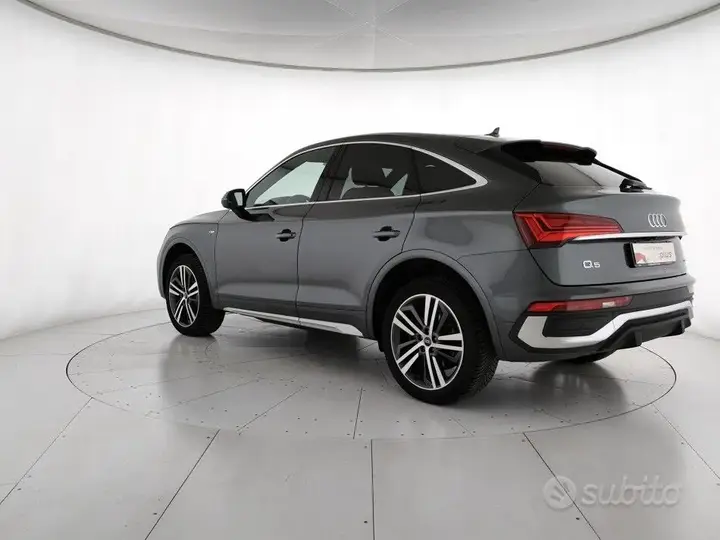 Audi Q5 2025 photo 4