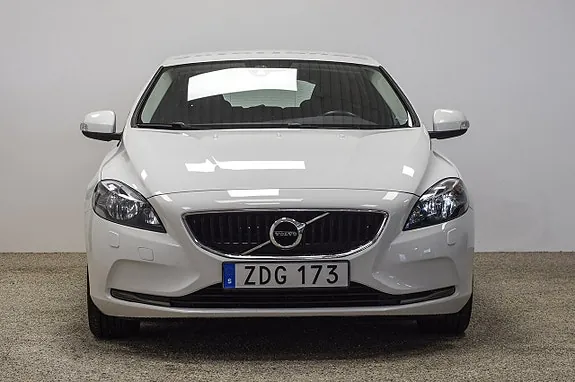 Volvo V40 2018 photo 4