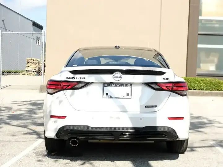 Nissan Sentra 2022 photo 4