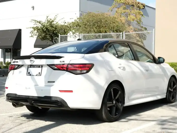 Nissan Sentra 2022 photo 5