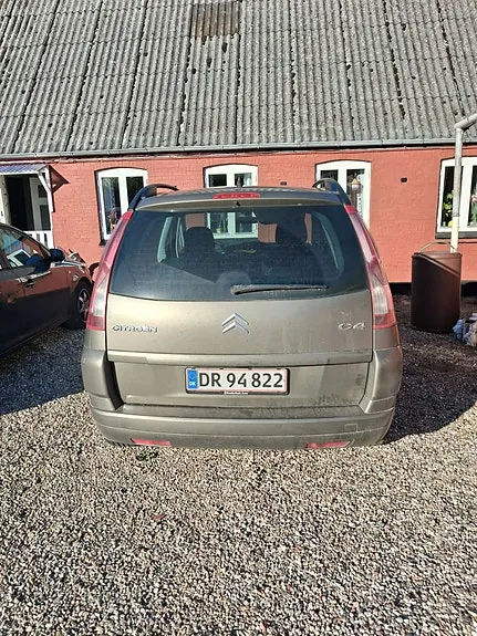 Citroen Grand C4 Picasso 2009 photo 5