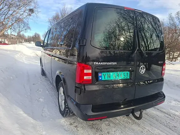 Volkswagen Transporter 2018 photo 3