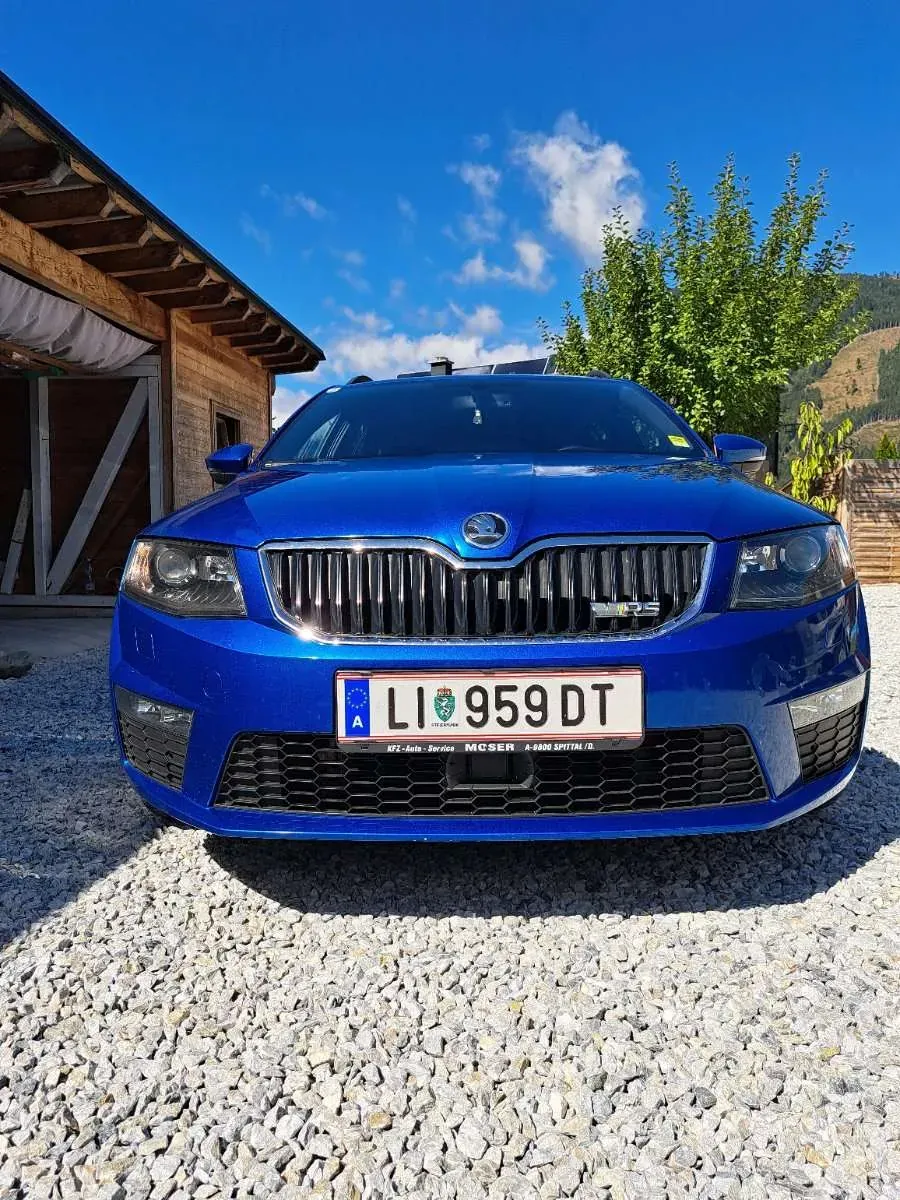 Skoda Octavia 2014 photo 3