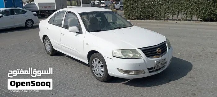 Nissan Sunny 2011 photo 4