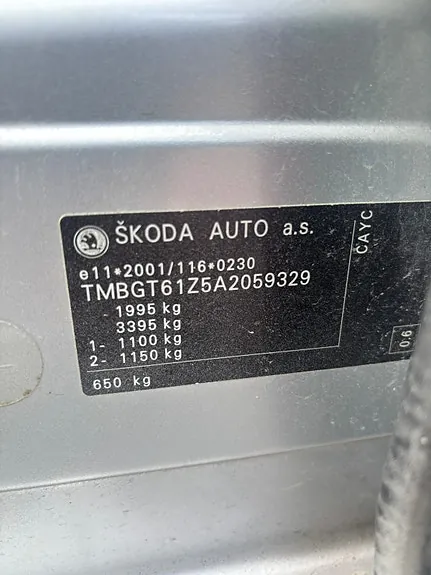 Skoda Octavia 2010 photo 4