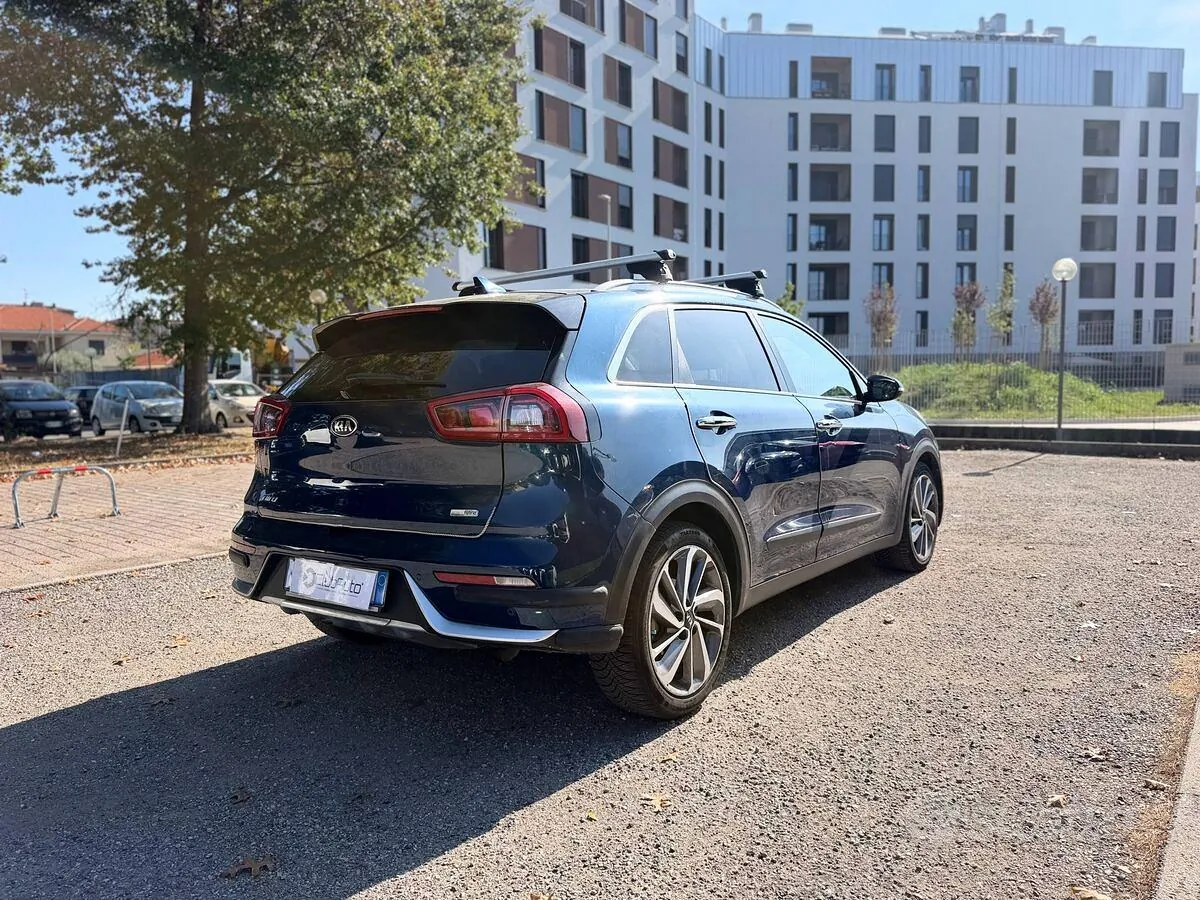 Kia Niro 2016 photo 5