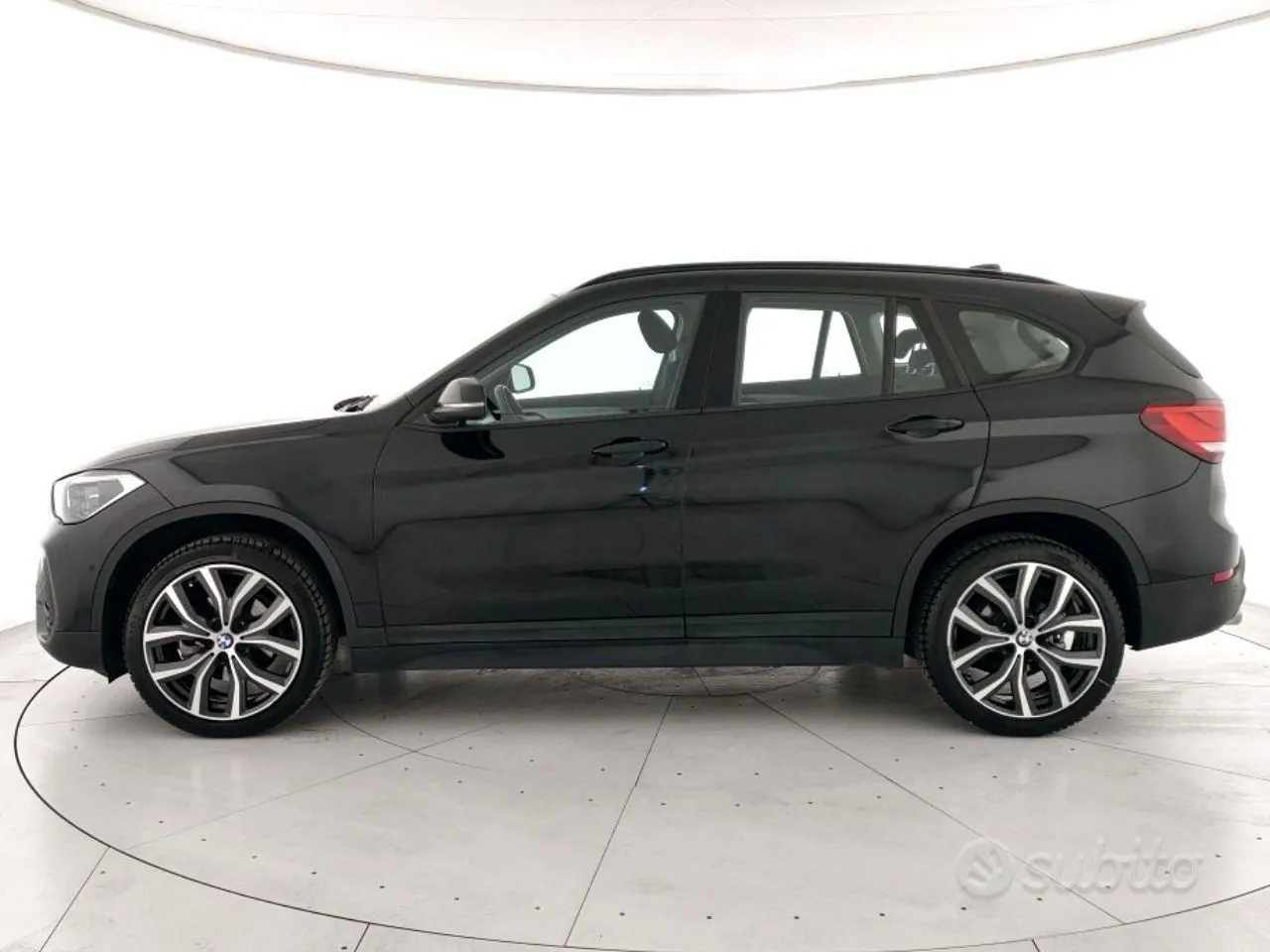 BMW X1 2022 photo 2