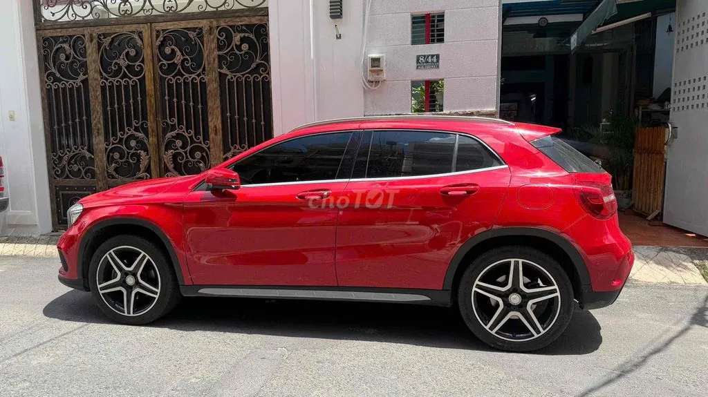 Mercedes-Benz Gla Class 2015 photo 2