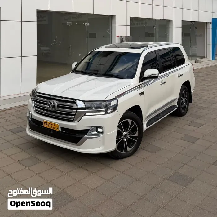 Toyota Land Cruiser Gxr
