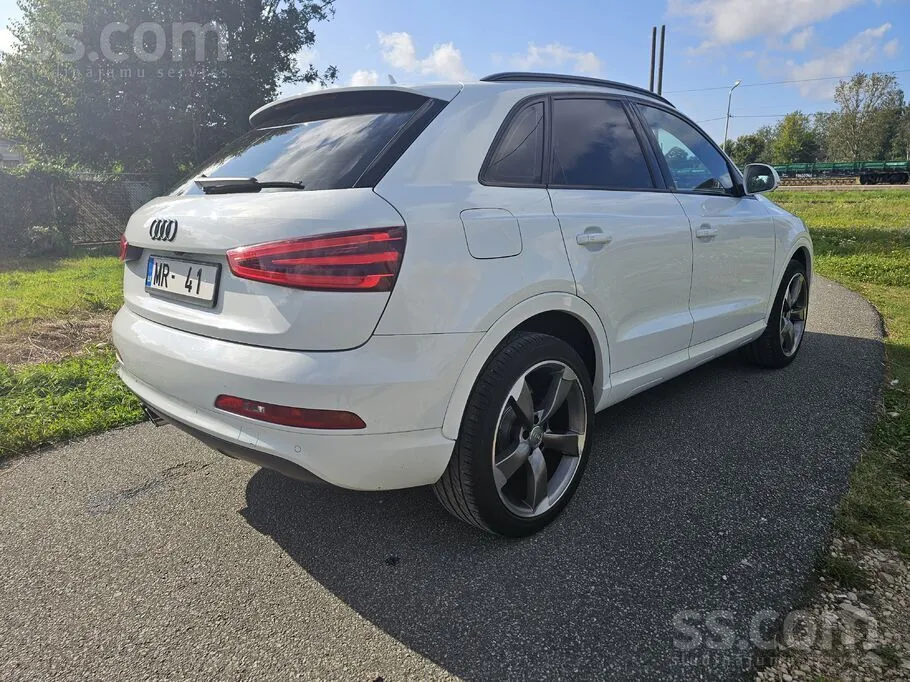 Audi Q3 2014 photo 2