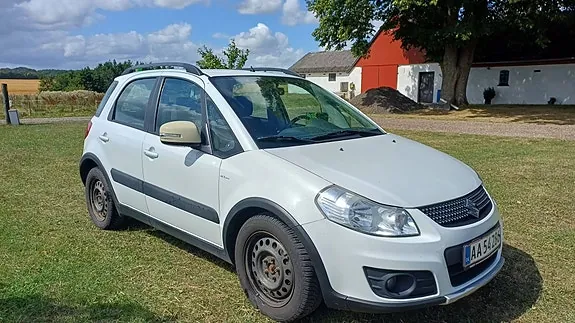 Suzuki Sx4 2012 photo 4