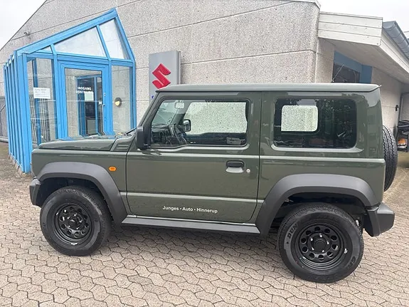 Suzuki Jimny 2024 photo 3