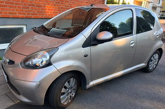 Toyota Aygo 2008 photo 2
