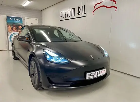 Tesla Model 3 2021 photo 3