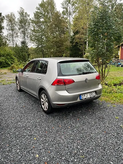 Volkswagen Golf 2014 photo 2