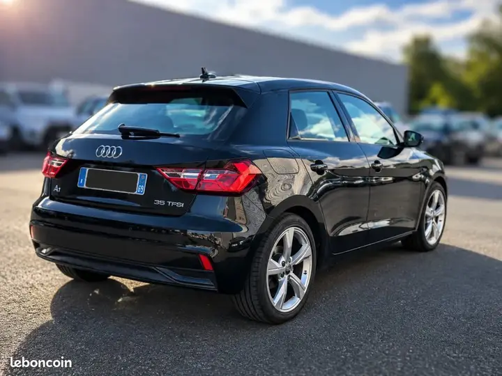 Audi A1 2019 photo 2