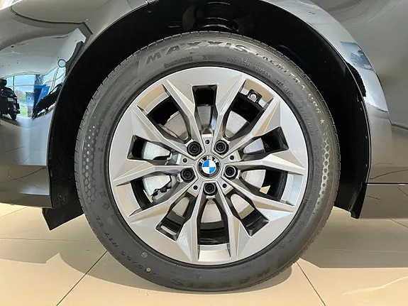 BMW 120 2026 photo 2