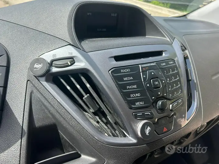 Ford Tourneo Custom 2016 photo 5