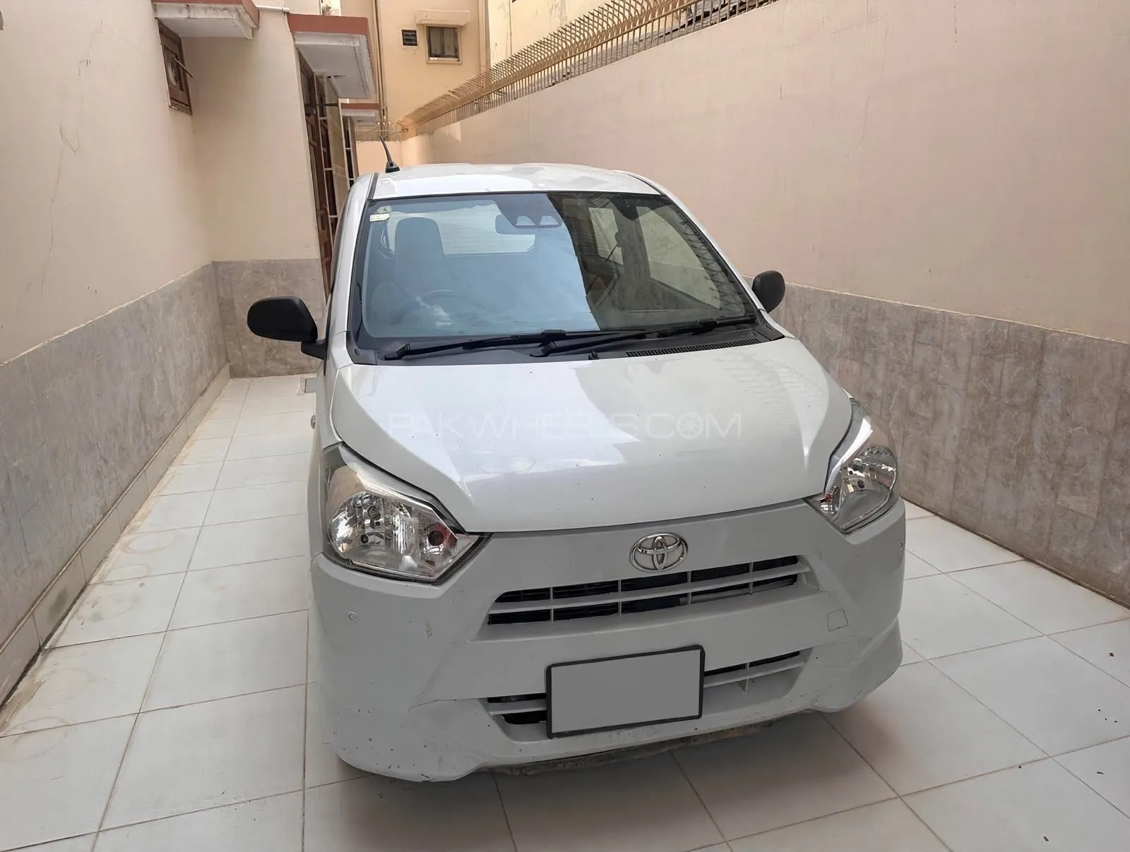 Daihatsu Mira