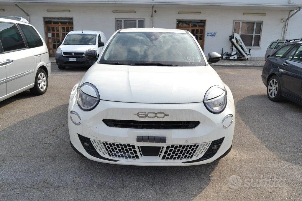 Fiat 600 2026 photo 2