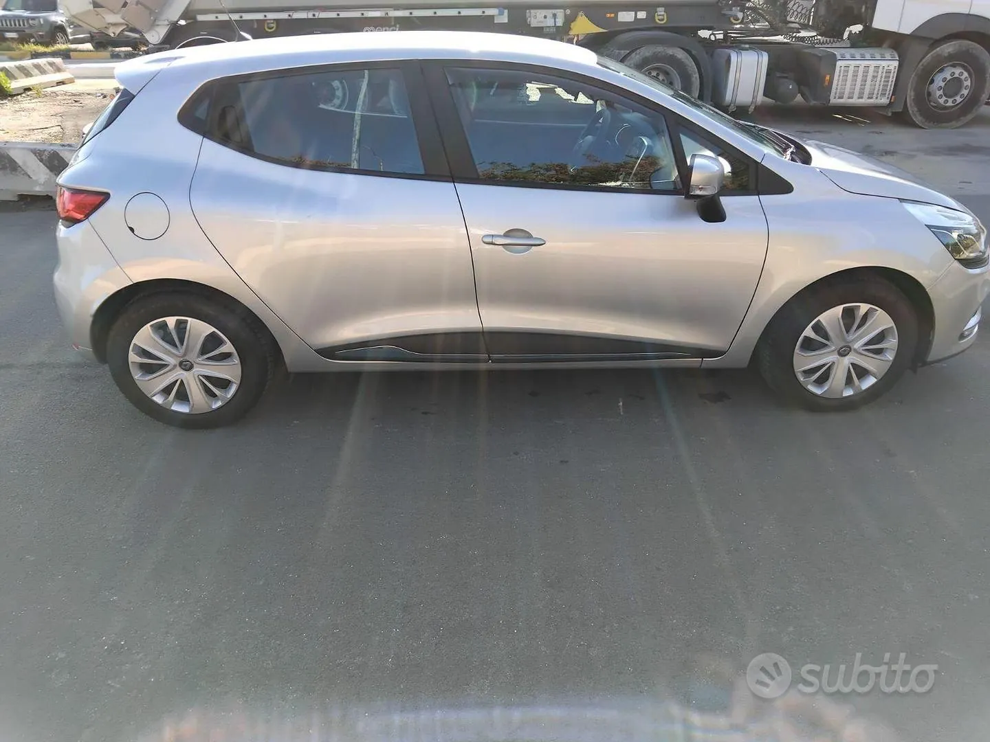 Renault Clio 2018 photo 3