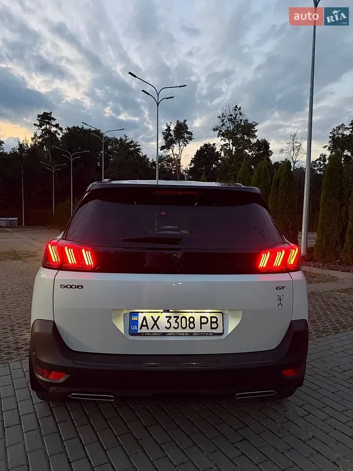 Peugeot 5008 2022 photo 5