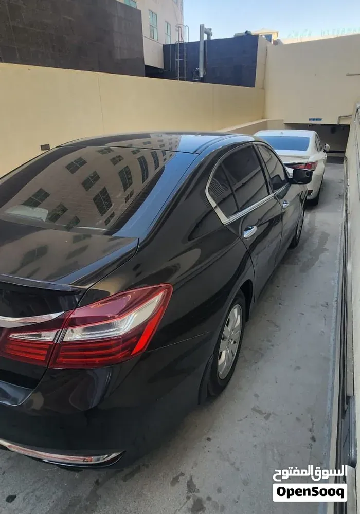 Honda Accord 2017 photo 3