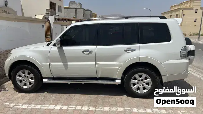 Mitsubishi Pajero 2017 photo 4