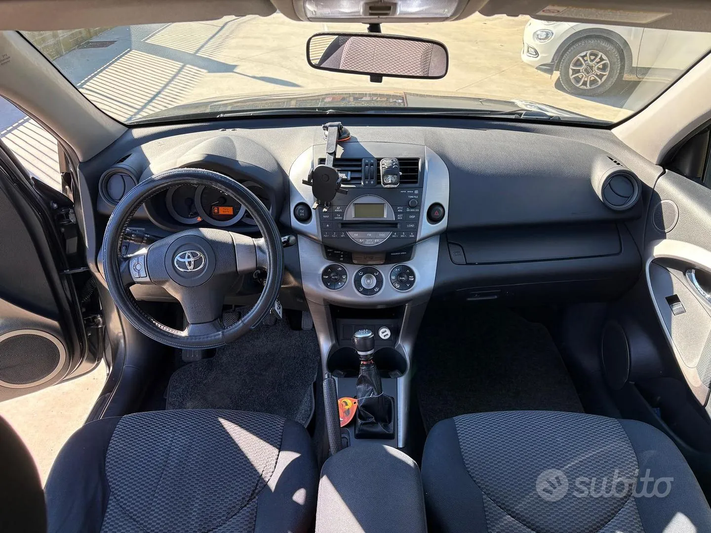 Toyota Rav4 2006 photo 5
