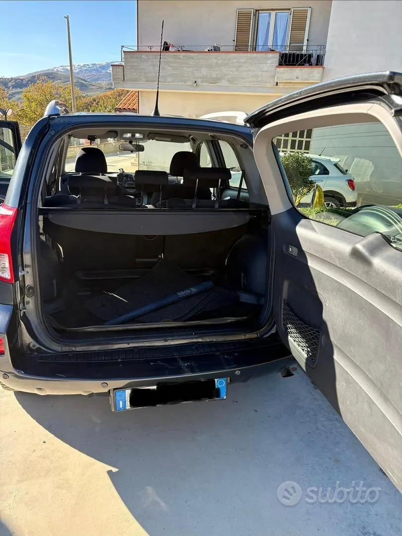 Toyota Rav4 2006 photo 4