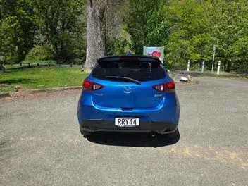 Mazda Demio 2015 photo 4