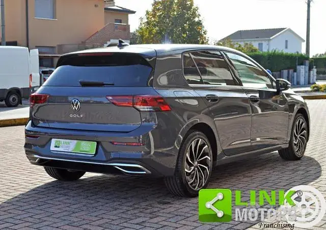 Volkswagen Golf Viii 2022 photo 3