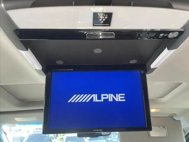 Toyota Alphard 2012 photo 4