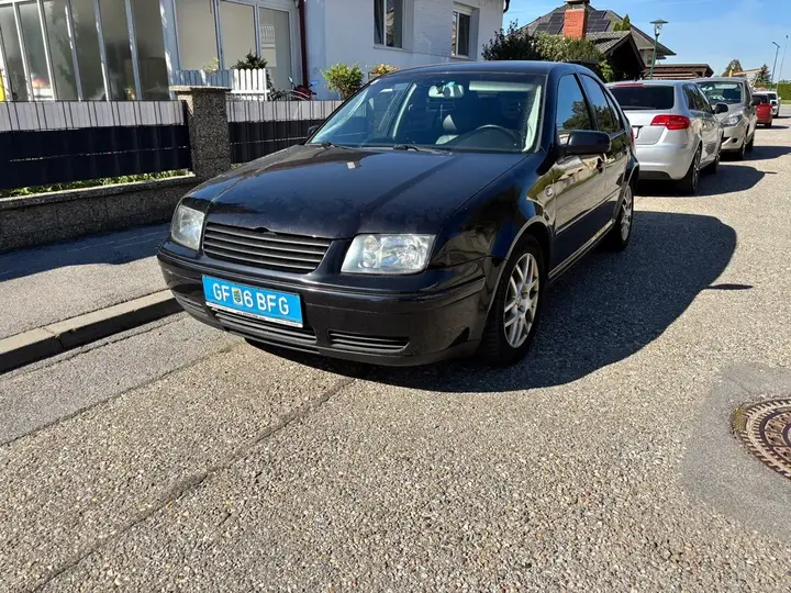 Volkswagen Bora 2002 photo 2