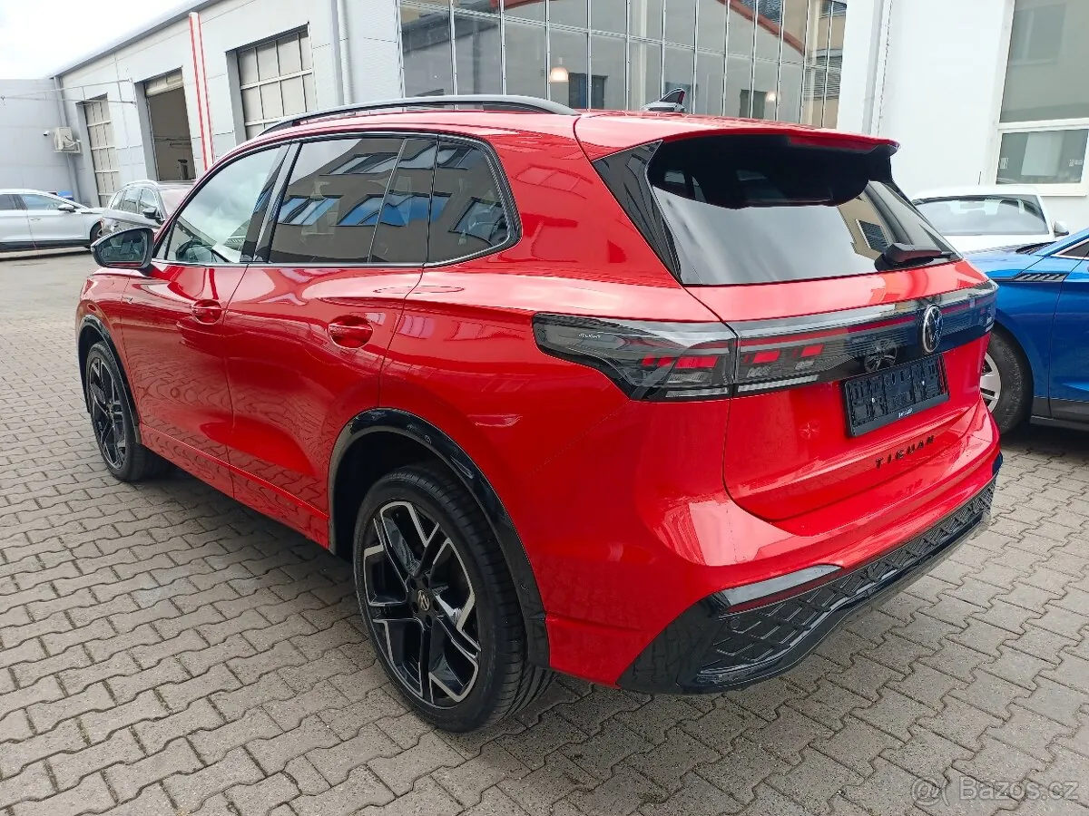 Volkswagen Tiguan 2024 photo 3