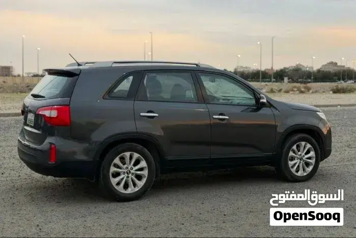 Kia Sorento 2015 photo 2