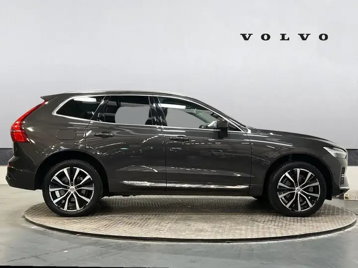 Volvo Xc60 2022 photo 3
