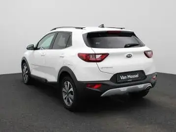 Kia Stonic 2021 photo 2