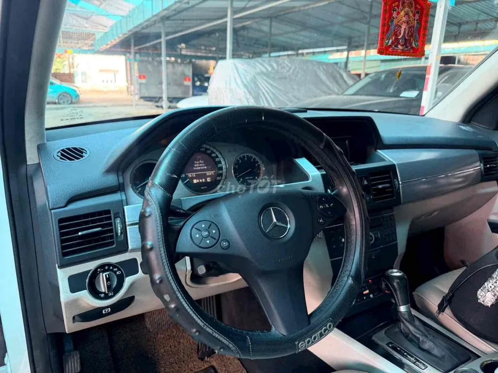 Mercedes-Benz Glk Class 2010 photo 3