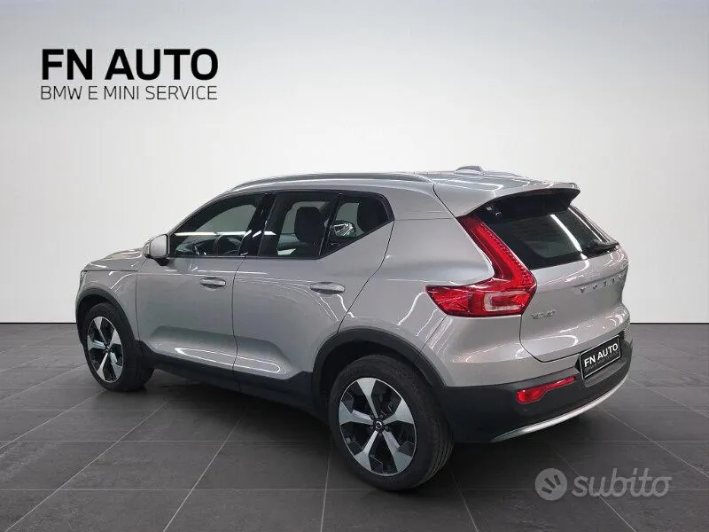 Volvo Xc40 2023 photo 4